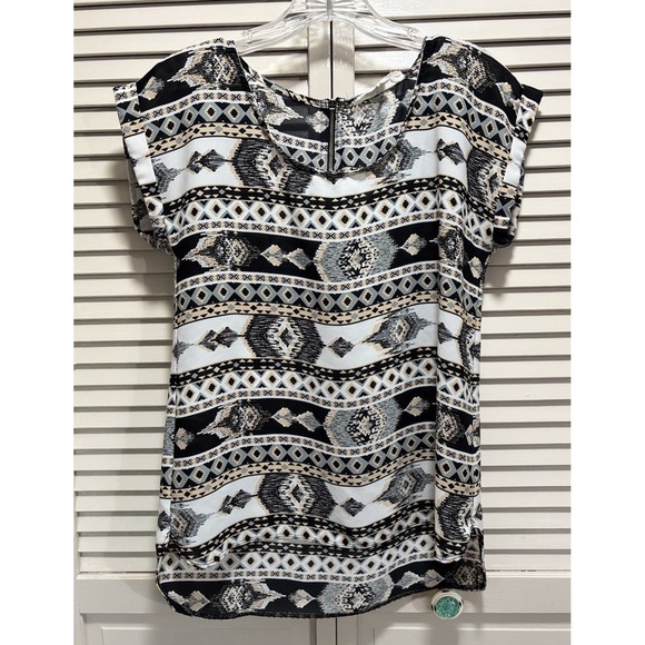 Hippie Rose Aztec Chiffon Zip Back Blouse Size Small Short Sleeve Blk/Tan Boho - Picture 1 of 6